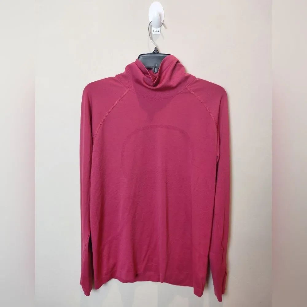 LULULEMON Swiftly Speed Turtleneck Running Athletic Violet Red Size 12
